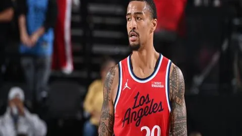 张本智和在WTT重庆冠军赛中顺利晋级八强